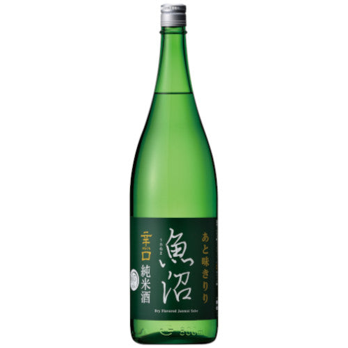 Buy Shirataki Karakuchi Uonuma Junmai 1800ml | Tokyo Mart Sake Online